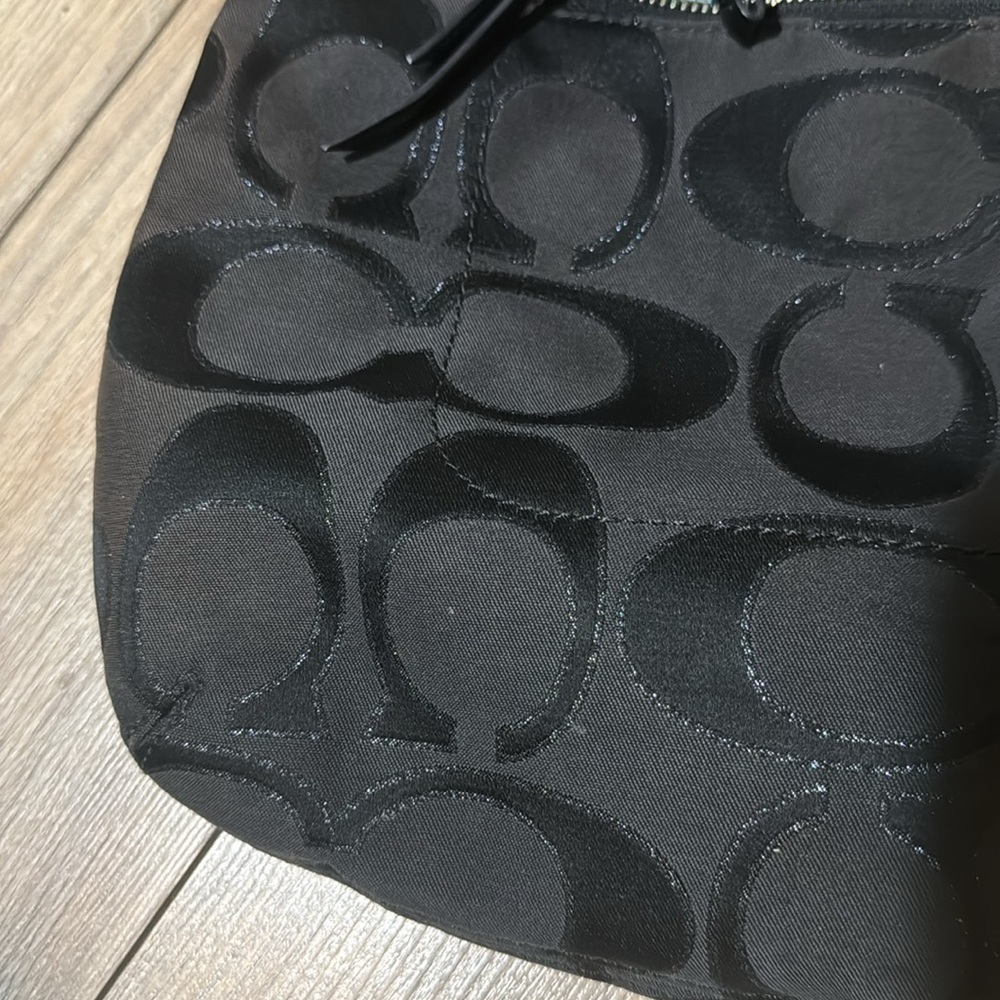 Coach Monogram Tote bag - Picture 5 of 13